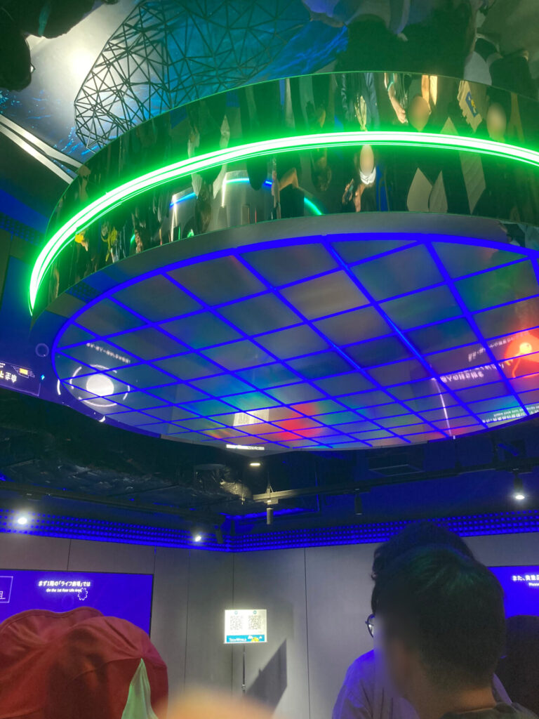 TECH WORLD03